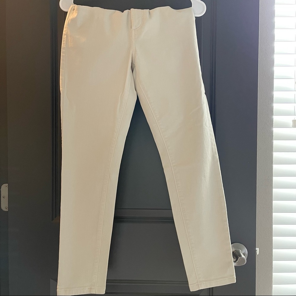 The skinny High Rise Jean
